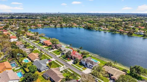 10376 SW 18th Street Davie FL 33324