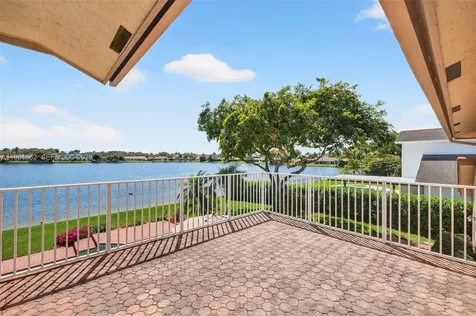 10376 SW 18th Street Davie FL 33324