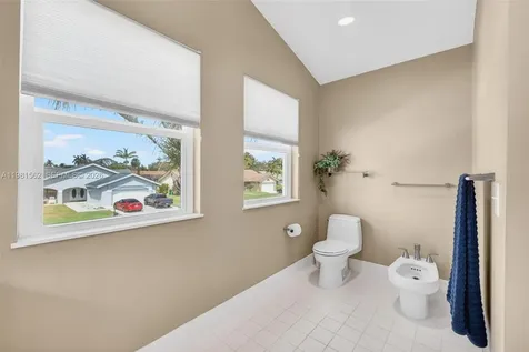 10376 SW 18th Street Davie FL 33324