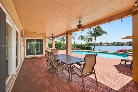 10376 SW 18th Street Davie FL 33324