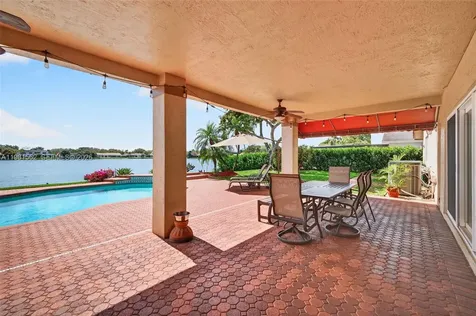 10376 SW 18th Street Davie FL 33324