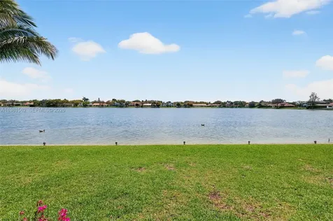 10376 SW 18th Street Davie FL 33324