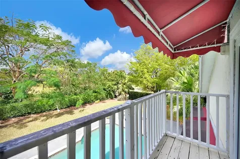 9300 E Calusa Club Drive Miami FL 33186