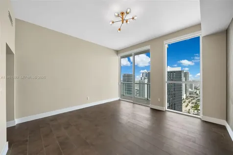 Miami FL 33132
