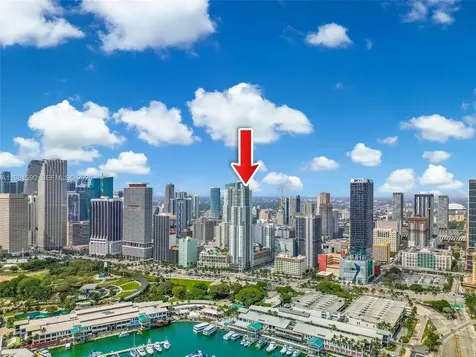Miami FL 33132