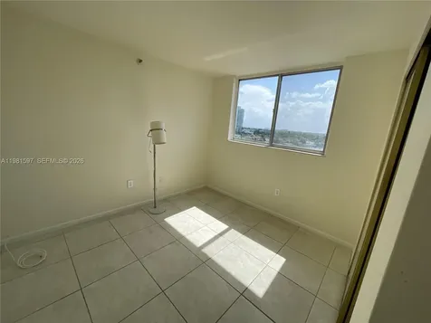1700 NW N River Drive Miami FL 33125