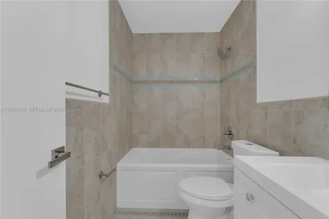 1355 Seaview North Lauderdale FL 33068