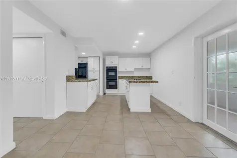 1355 Seaview North Lauderdale FL 33068