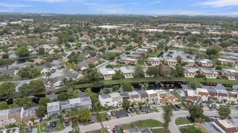 1355 Seaview North Lauderdale FL 33068