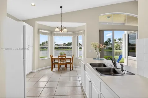 6595 Jackie Way Lake Worth FL 33467