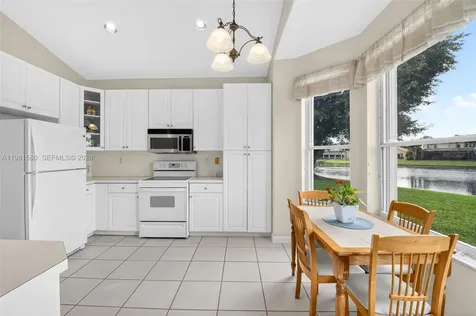 6595 Jackie Way Lake Worth FL 33467