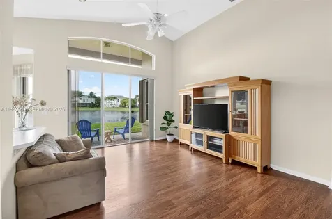 6595 Jackie Way Lake Worth FL 33467