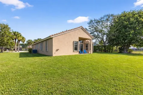 6595 Jackie Way Lake Worth FL 33467
