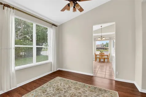 6595 Jackie Way Lake Worth FL 33467