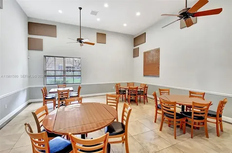 6595 Jackie Way Lake Worth FL 33467