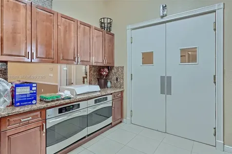 6595 Jackie Way Lake Worth FL 33467