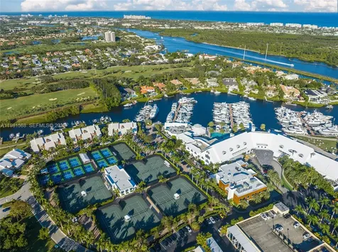 3501 Captains Way Jupiter FL 33477