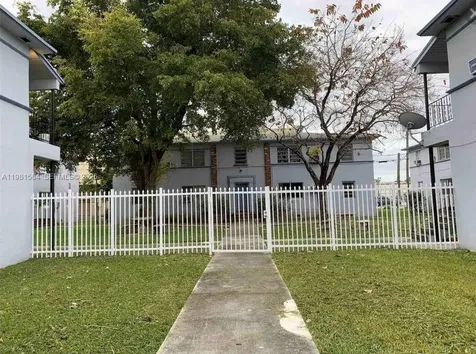 424 NE 82nd Street Miami FL 33138