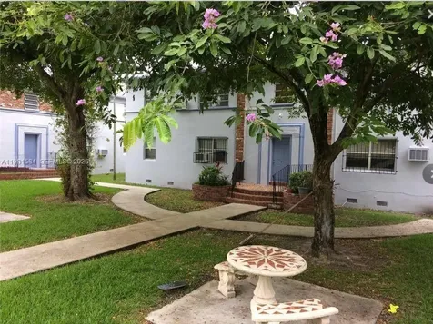424 NE 82nd Street Miami FL 33138