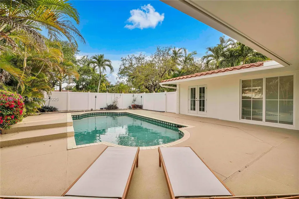 1801 NE 20th Street Fort Lauderdale FL 33305