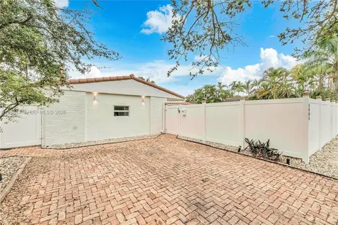 1801 NE 20th Street Fort Lauderdale FL 33305
