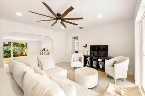 1801 NE 20th Street Fort Lauderdale FL 33305