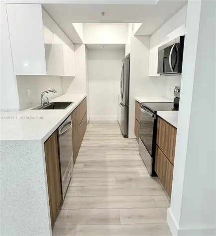 5077 NW 7th Street Miami FL 33126