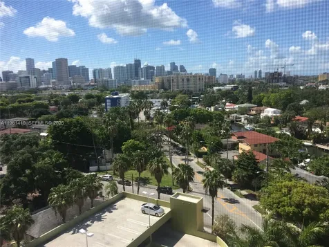 816 NW 11th Street Miami FL 33136