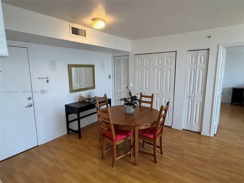 816 NW 11th Street Miami FL 33136