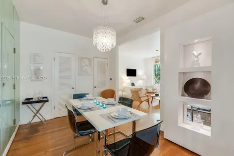 739 11th Street Miami Beach FL 33139