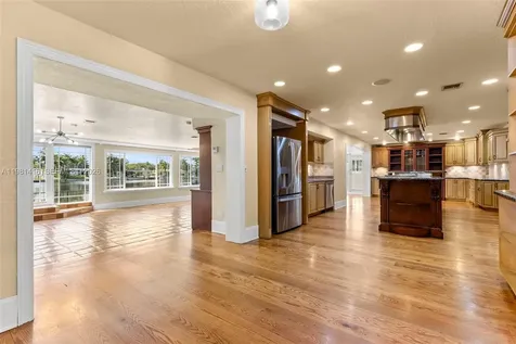 Pembroke Pines FL 33026