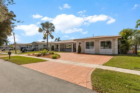 Pembroke Pines FL 33026