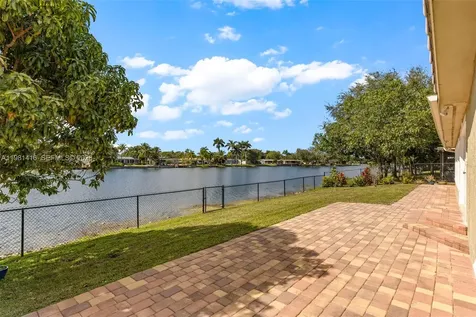 Pembroke Pines FL 33026