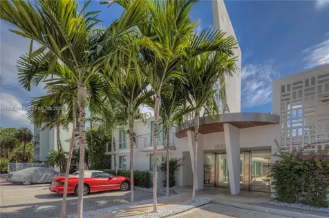 1601 West Avenue Miami Beach FL 33139