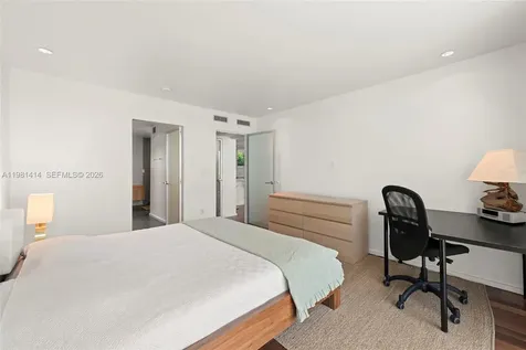 1601 West Avenue Miami Beach FL 33139