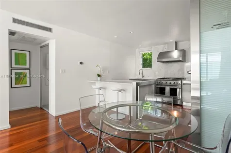 1601 West Avenue Miami Beach FL 33139