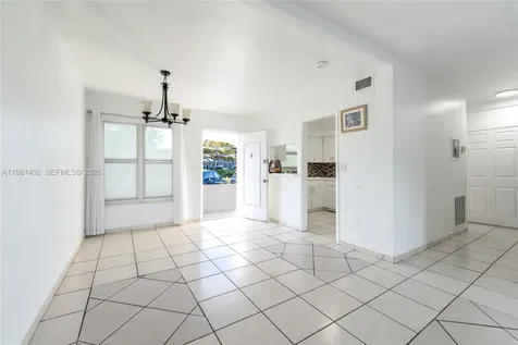 2225 NE 123rd Street North Miami FL 33181
