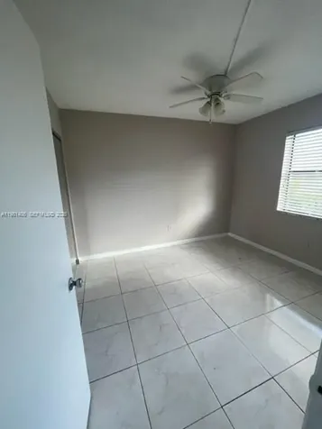 20810 NE 8th Court Miami FL 33179