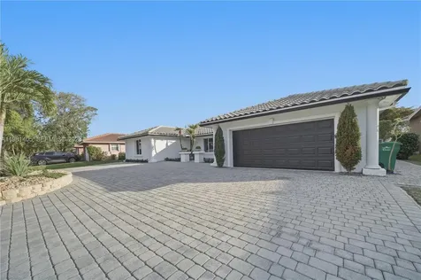 11408 NW 20th Drive Coral Springs FL 33071