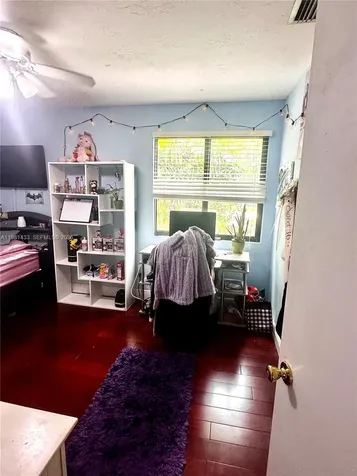 5119 SW 153rd Place N Miami FL 33185