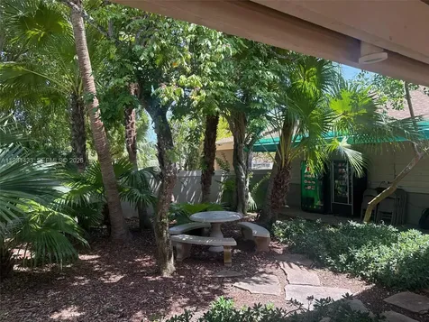 5119 SW 153rd Place N Miami FL 33185