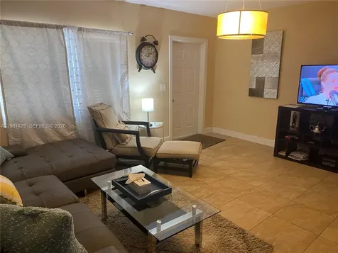 2200 S Ocean Drive Hollywood FL 33019