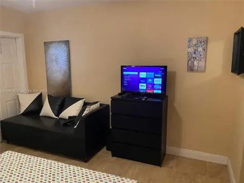 2200 S Ocean Drive Hollywood FL 33019