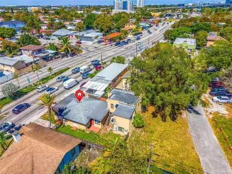 1675 NW 2nd Street Miami FL 33125