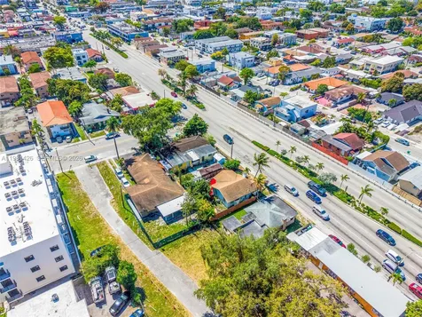 1675 NW 2nd Street Miami FL 33125