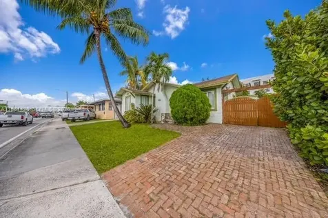 1675 NW 2nd Street Miami FL 33125
