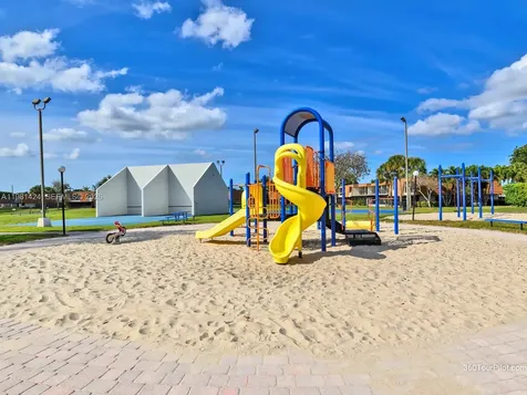 1663 E Harmony Lake Circle Davie FL 33324