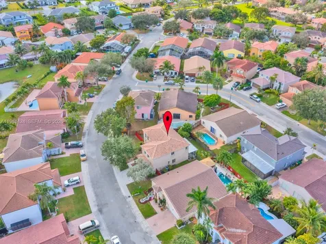 1663 E Harmony Lake Circle Davie FL 33324