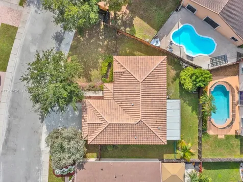 1663 E Harmony Lake Circle Davie FL 33324