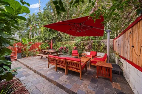 832 15th Street Miami Beach FL 33139